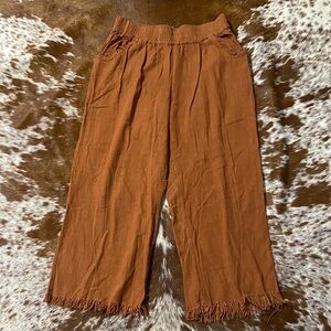 Umgee Brown Ankle & Cropped Jeans